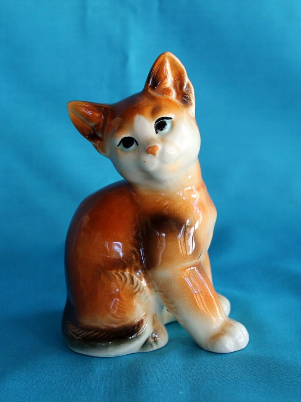 Brinns Orange Brown Cat Figurine Vintage Porcelain Made in Japan 1950s